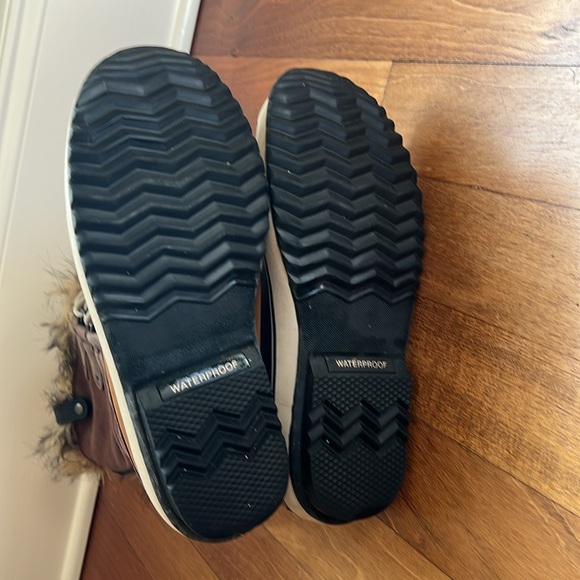 Sorel Joan of Arctic Boot - Picture 3 of 4